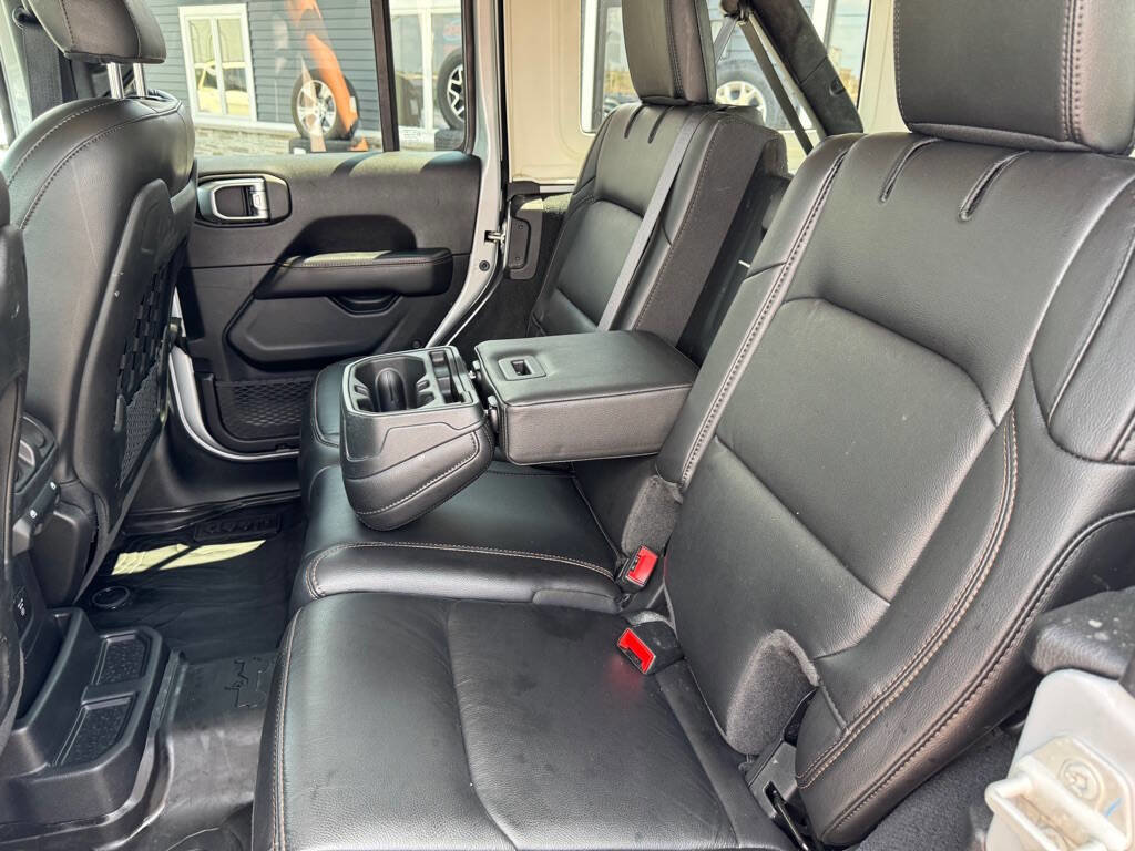 Used 2023 Jeep Wrangler Unlimited Rubicon 392 w/ Xtreme Recon 35" Tire Package AWD/4WD image 44