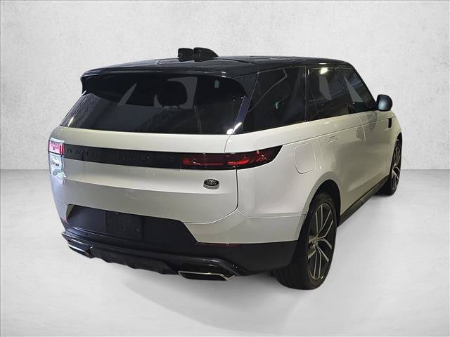 Used 2023 Land Rover Range Rover Sport SE AWD/4WD image 5