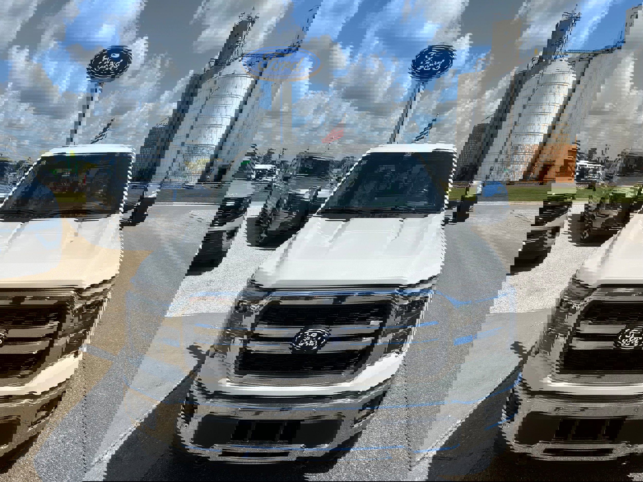 New 2025 Ford F150 Lariat image 4