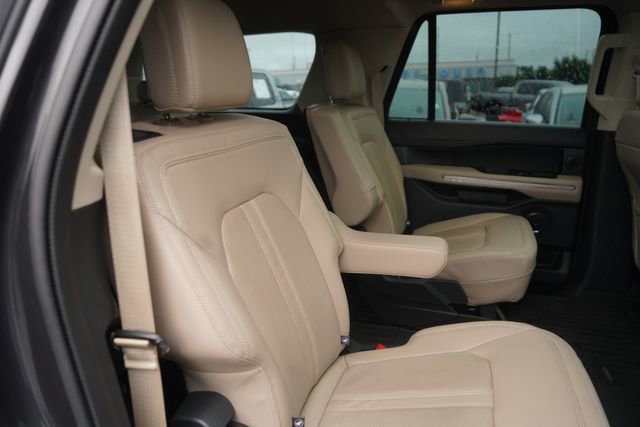 Used 2023 Ford Expedition Max Limited AWD/4WD image 19