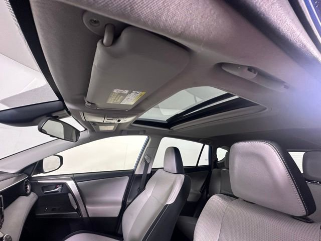 Used 2017 Toyota RAV4 XLE AWD/4WD image 20