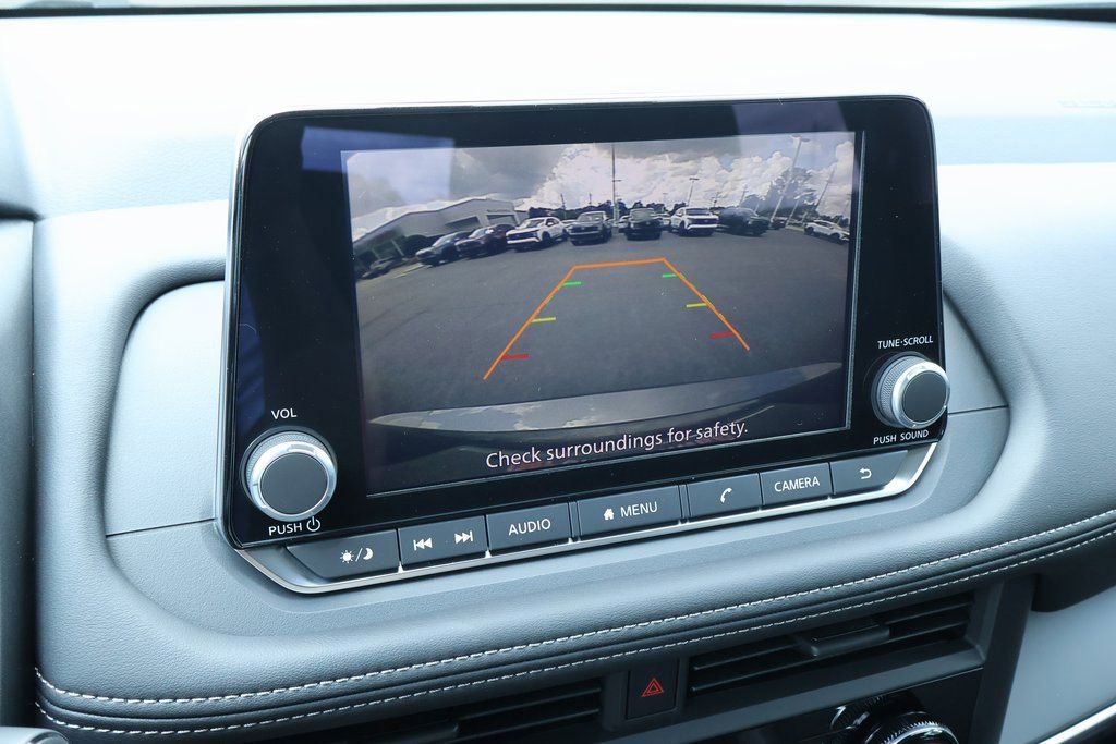 New 2026 Nissan Rogue S image 4