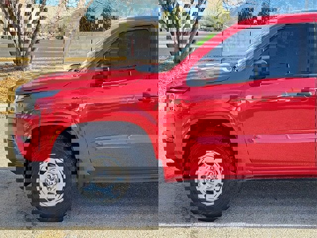 Used 2022 Nissan Frontier S w/ Technology Package image 8