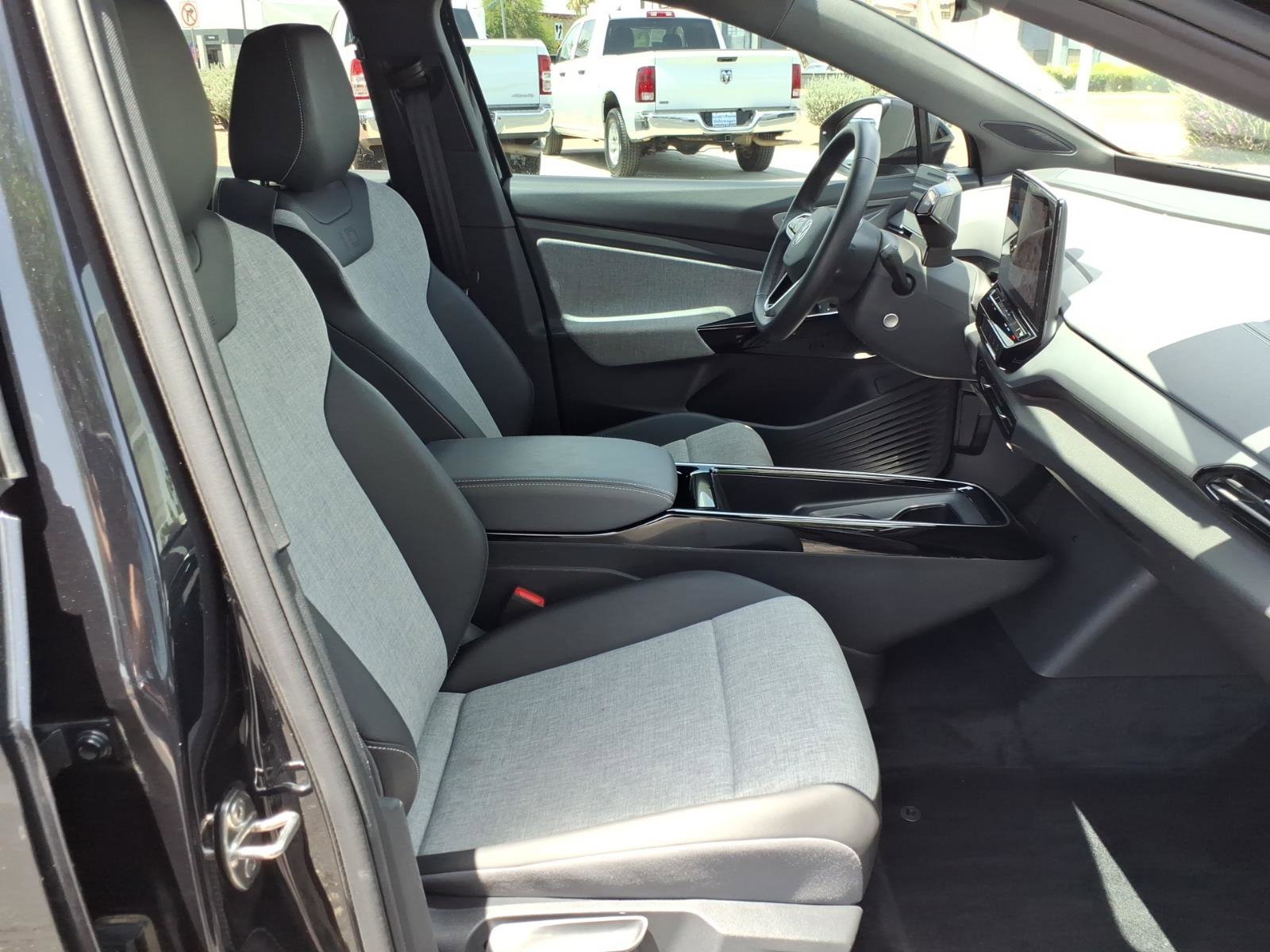 Certified 2024 Volkswagen ID.4 2WD image 10