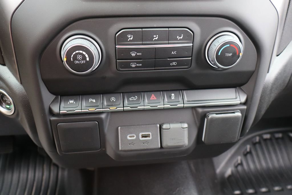 Used 2022 Chevrolet Silverado 1500 W/T w/ WT Value Package image 23