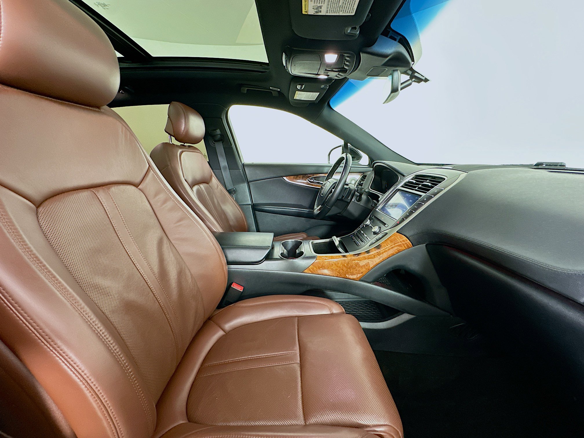 Used 2019 Lincoln Nautilus Reserve w/ Ultimate Package image 41