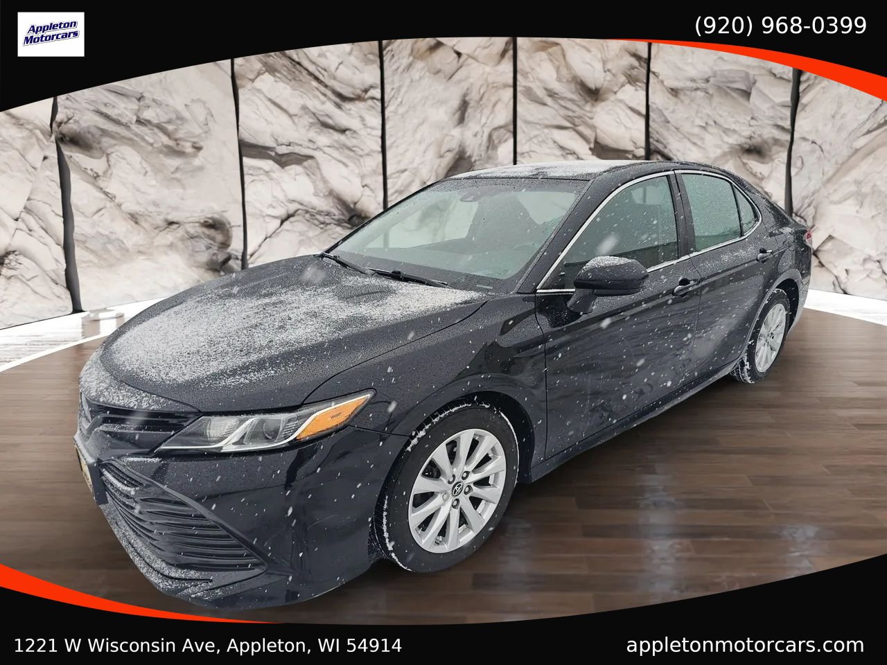 Used 2018 Toyota Camry LE image 1
