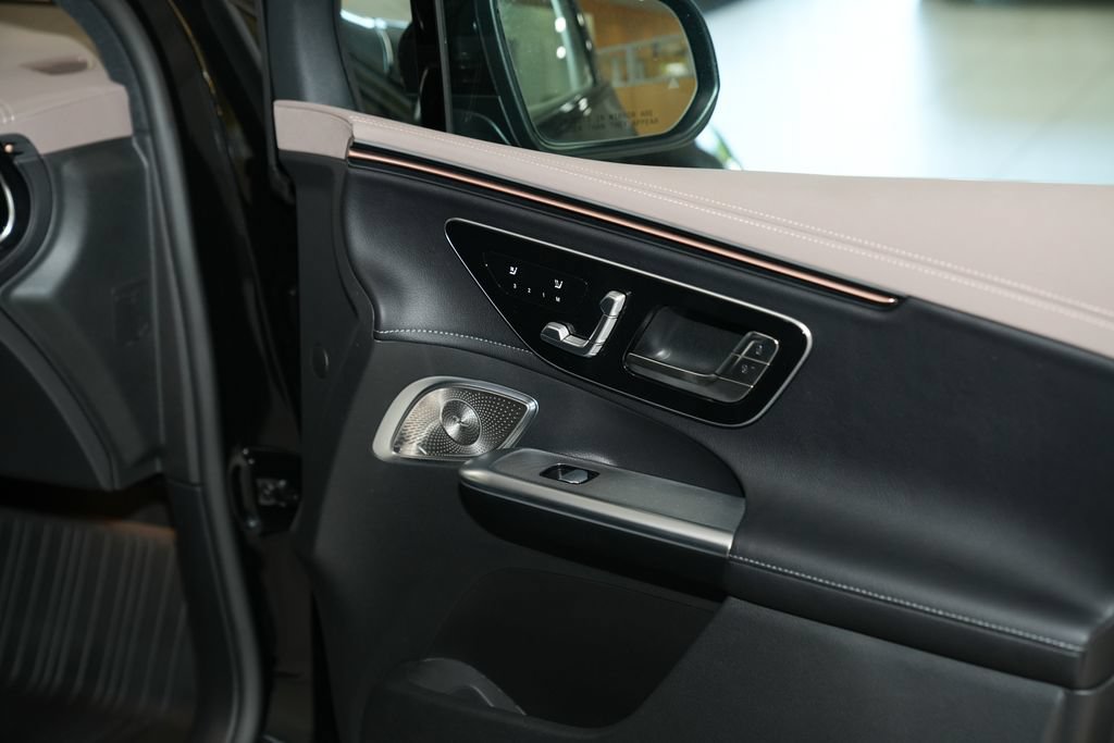 Certified 2025 Mercedes-Benz EQE AMG 4MATIC SUV image 62