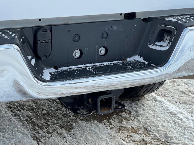 Used 2023 RAM 1500 Classic SLT w/ Protection Group image 9