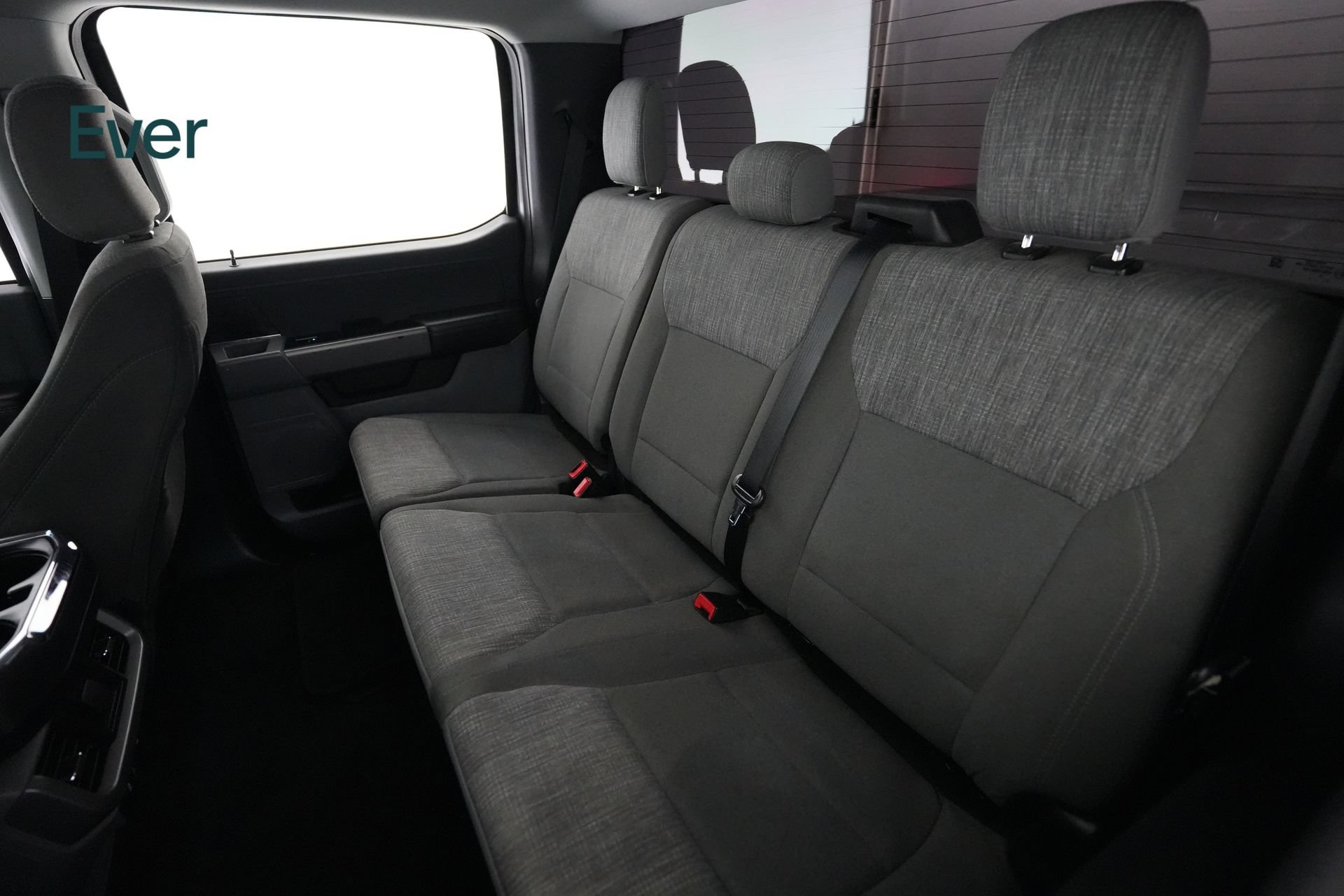 Used 2022 Ford F150 Lightning XLT AWD/4WD image 18