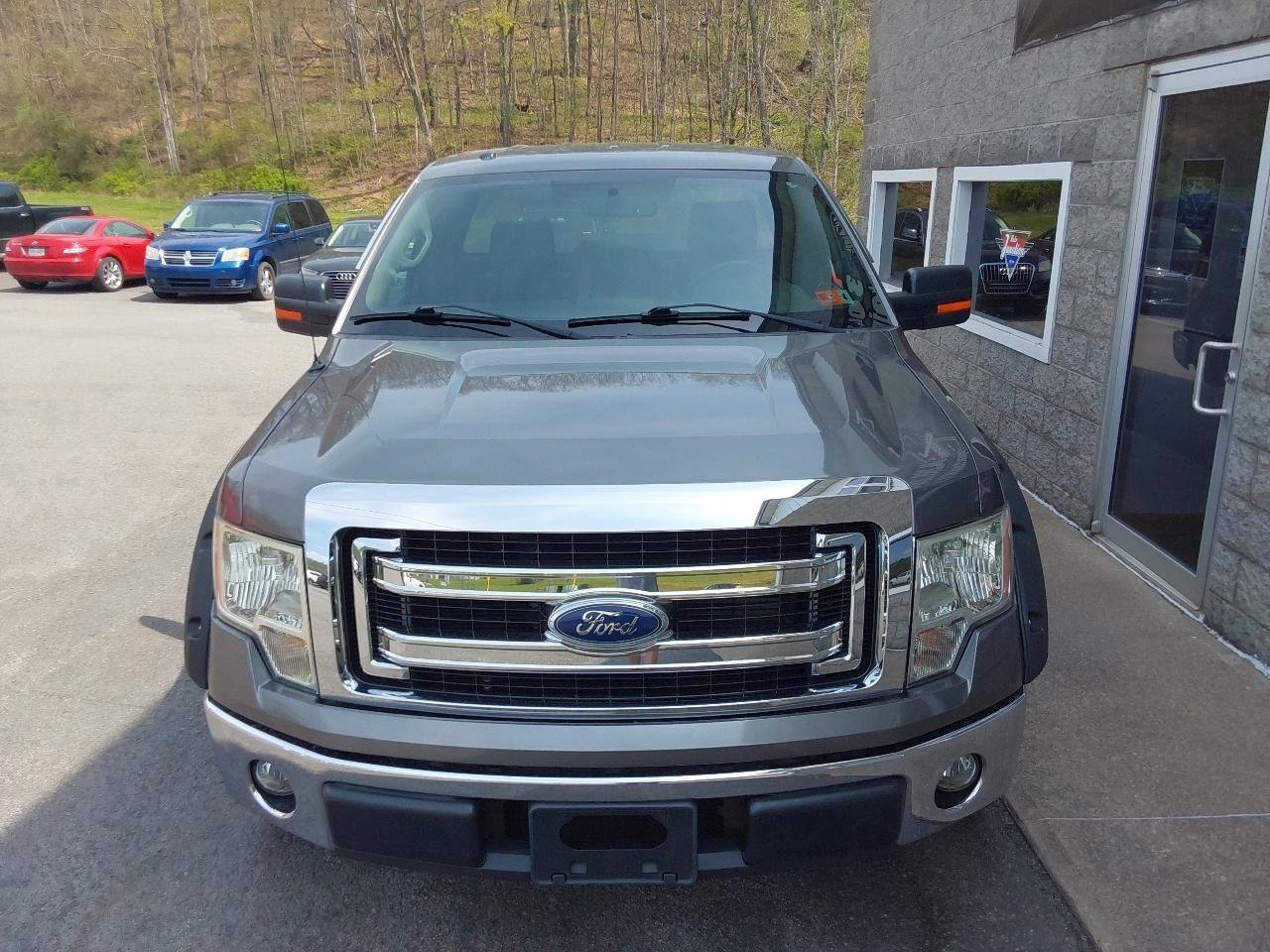 Used 2013 Ford F150 XLT w/ Mid Equipment Group RWD image 9