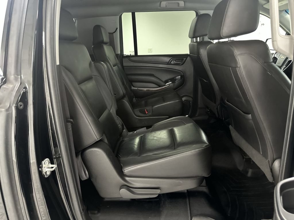 Used 2016 Chevrolet Suburban LT w/ Luxury Package AWD/4WD image 25