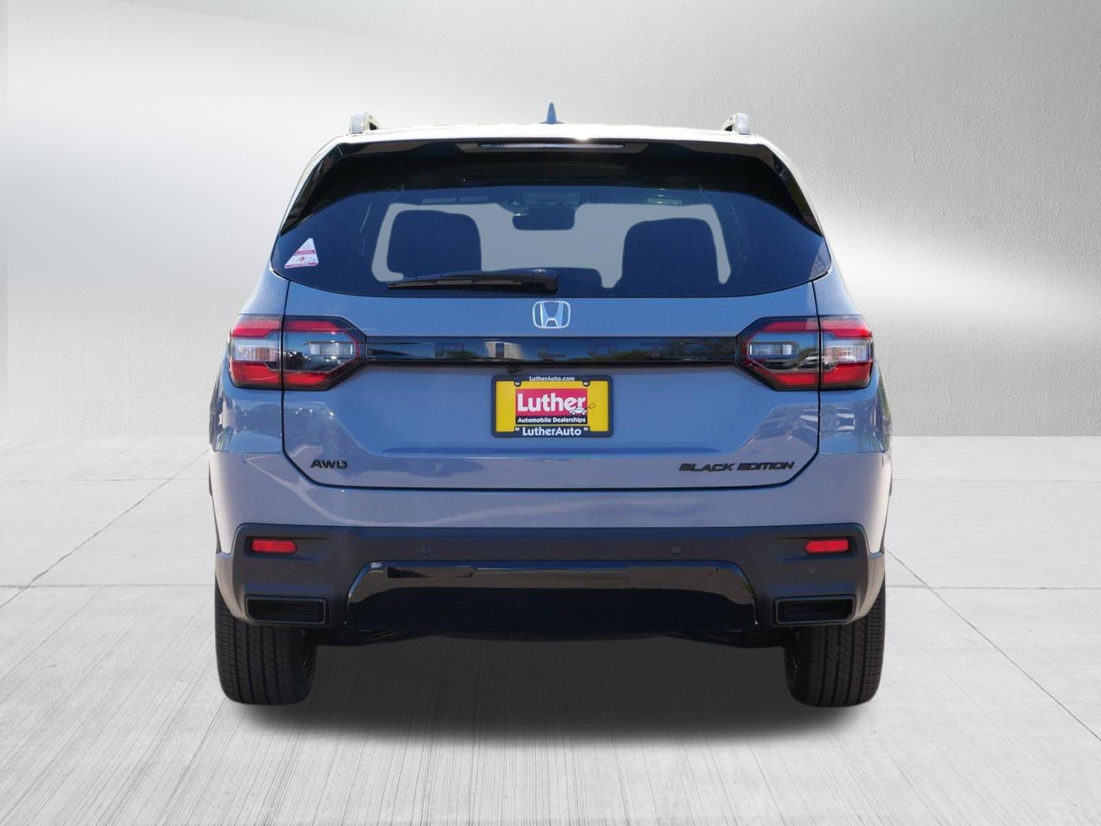 New 2026 Honda Pilot Black Edition image 6