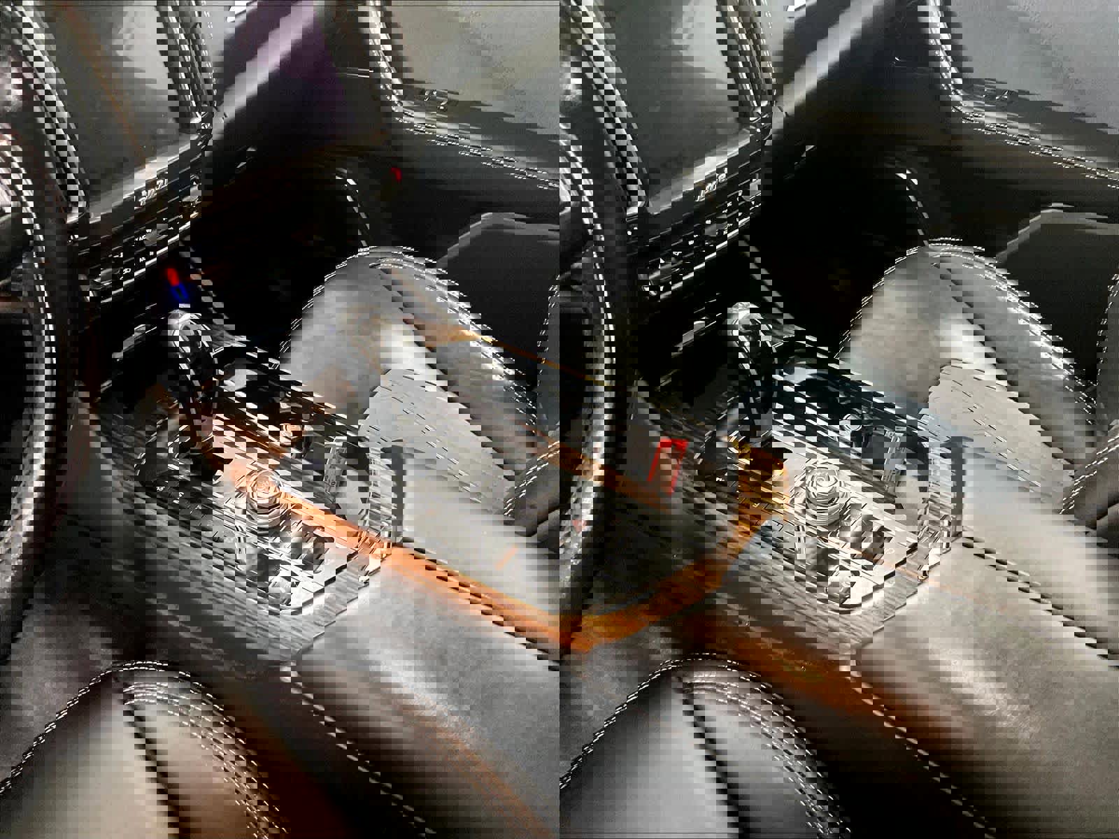 Used 2018 Maserati Levante GranLusso image 20