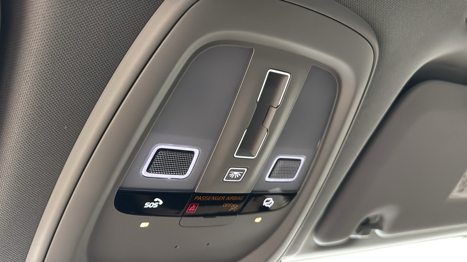 New 2027 Volvo XC60 B5 Plus AWD/4WD image 20