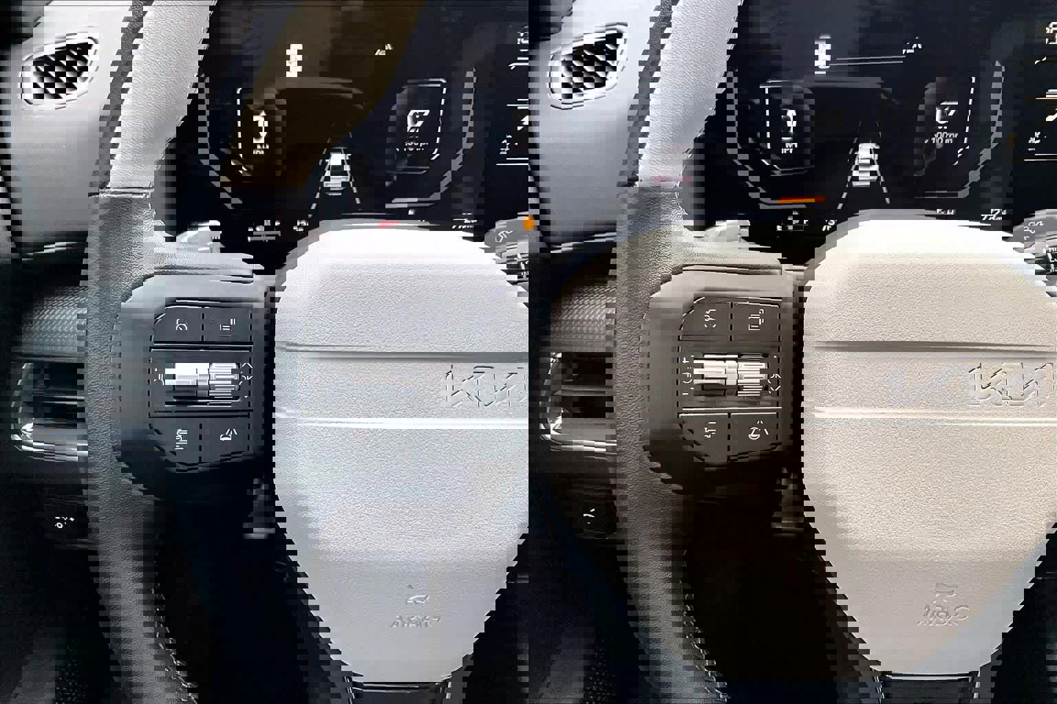 Used 2025 Kia K4 GT-Line Turbo image 24