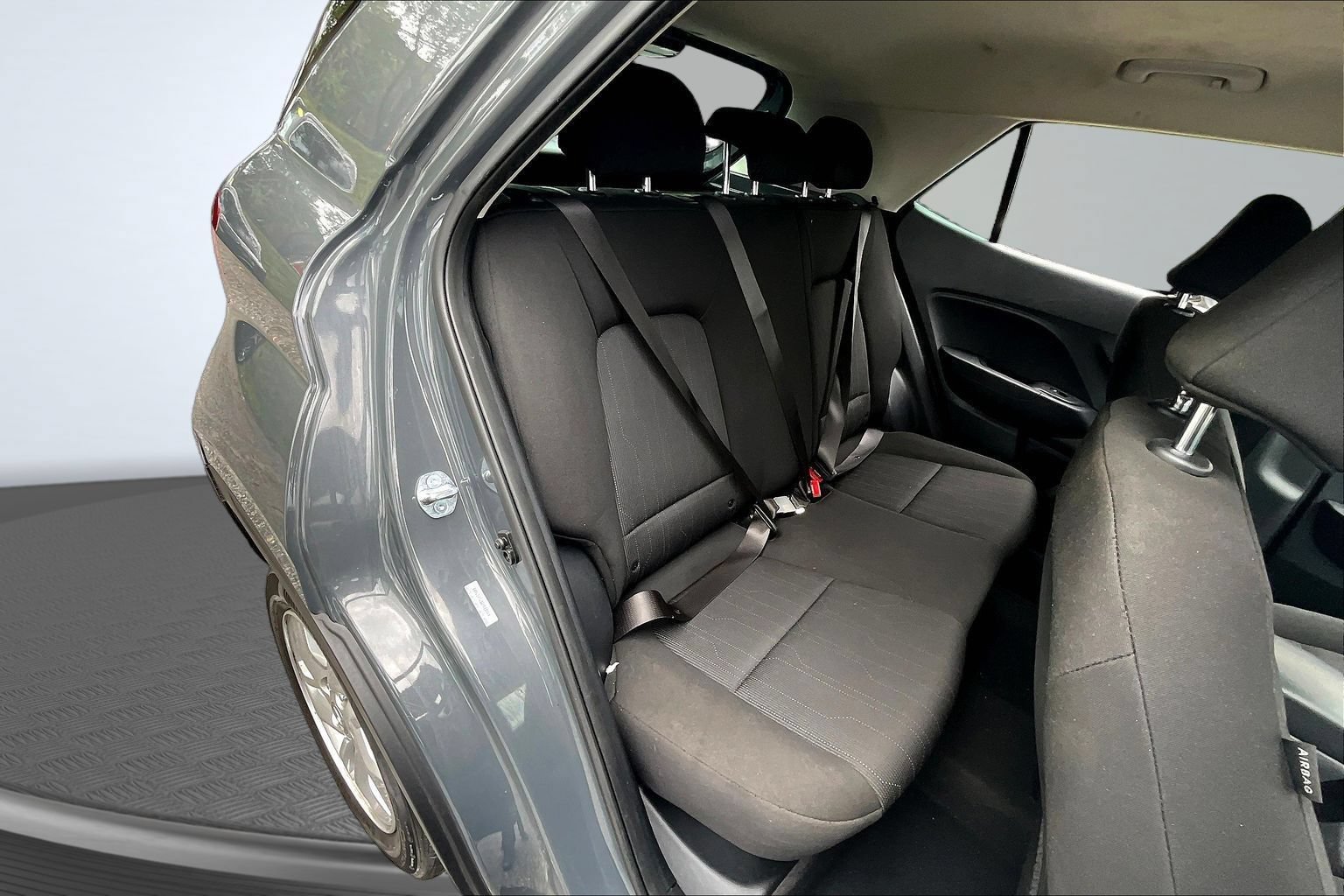 Used 2026 Hyundai Venue SE FWD image 20