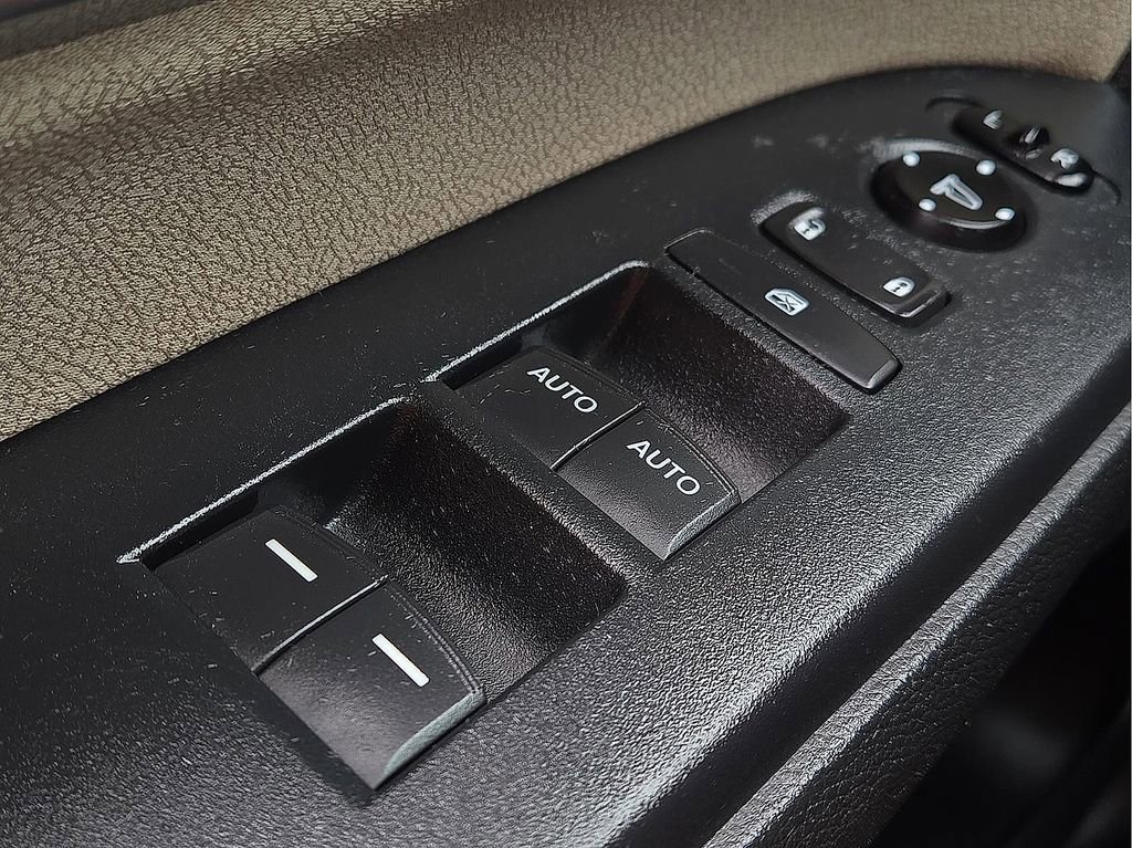 Used 2018 Honda CR-V EX image 17