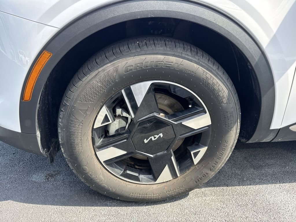 Certified 2026 Kia Sportage LX image 10
