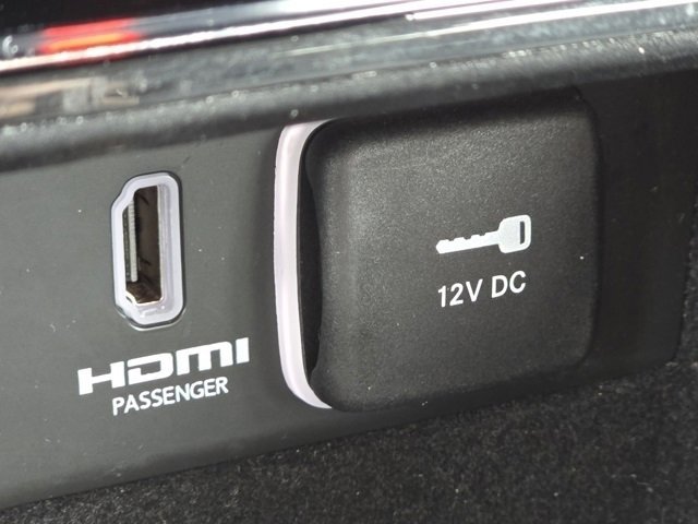 Used 2022 Jeep Grand Cherokee Limited 4xe image 15