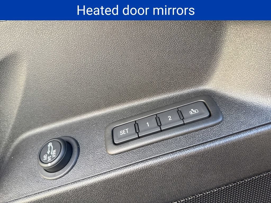 Certified 2024 Chevrolet Equinox Premier AWD/4WD image 17