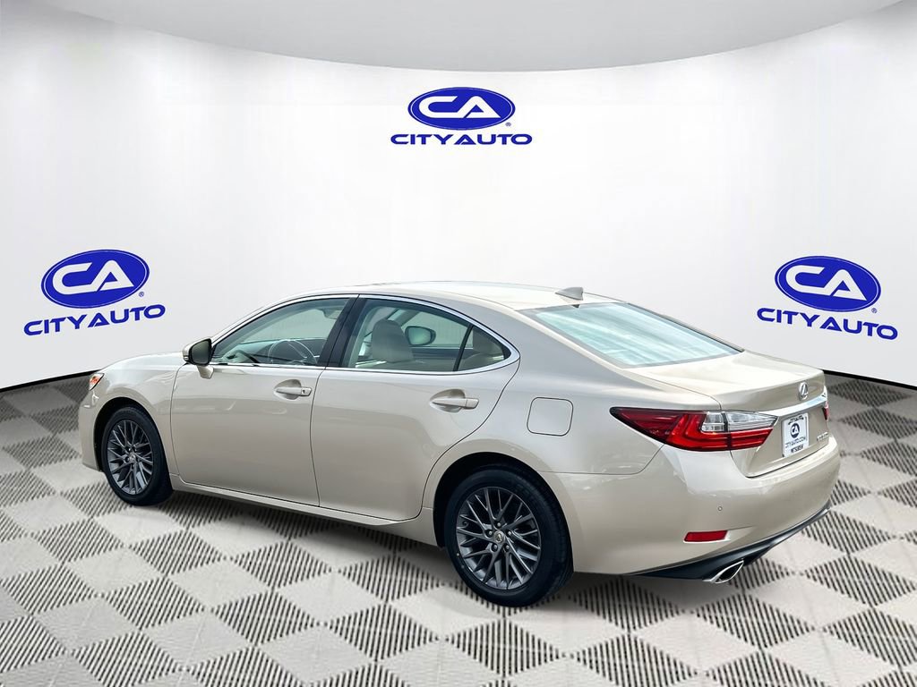 Used 2018 Lexus ES 350 w/ Navigation System Package FWD image 6