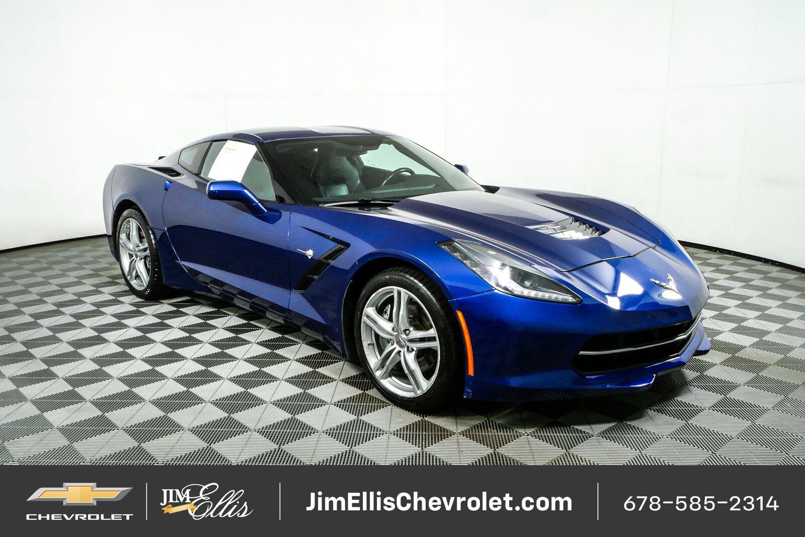 Used 2017 Chevrolet Corvette Stingray Coupe w/ 1LT