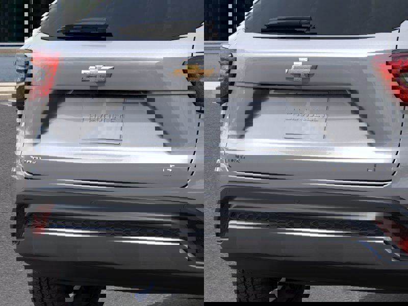 New 2026 Chevrolet Trax LT w/ Driver Confidence Package image 14