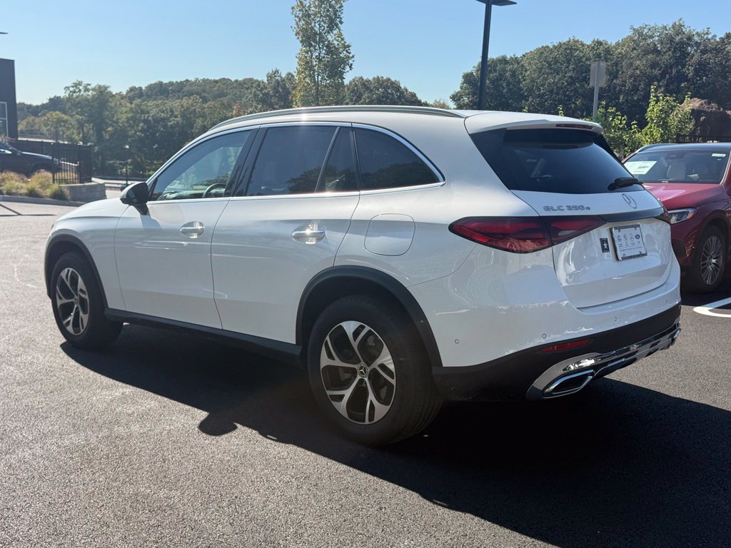 Used 2026 Mercedes-Benz GLC 350e 4MATIC image 5