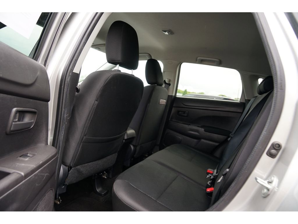 Used 2015 Mitsubishi Outlander Sport ES image 18