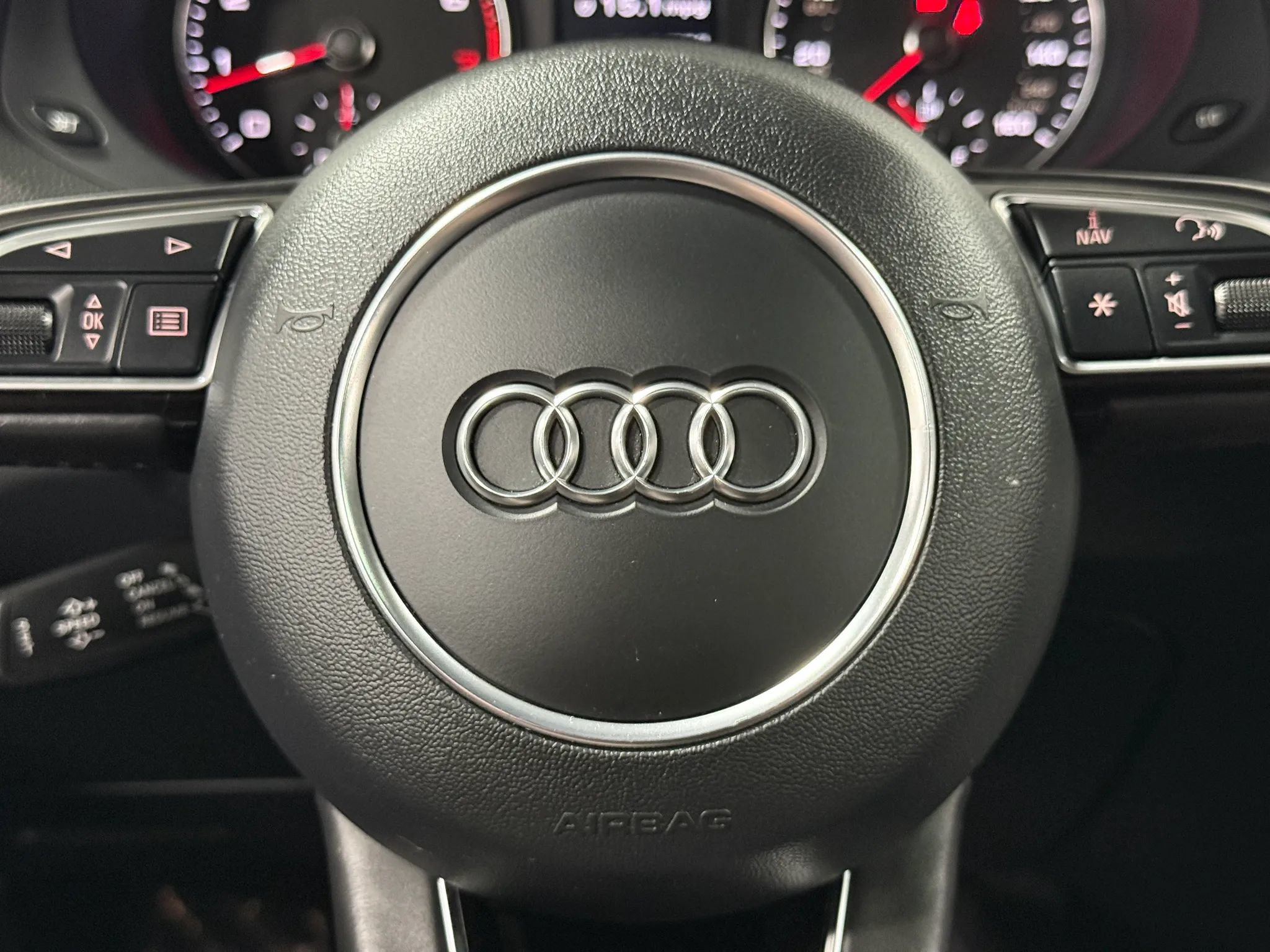 Used 2017 Audi Q3 2.0T Prestige w/ Prestige Package AWD/4WD image 28