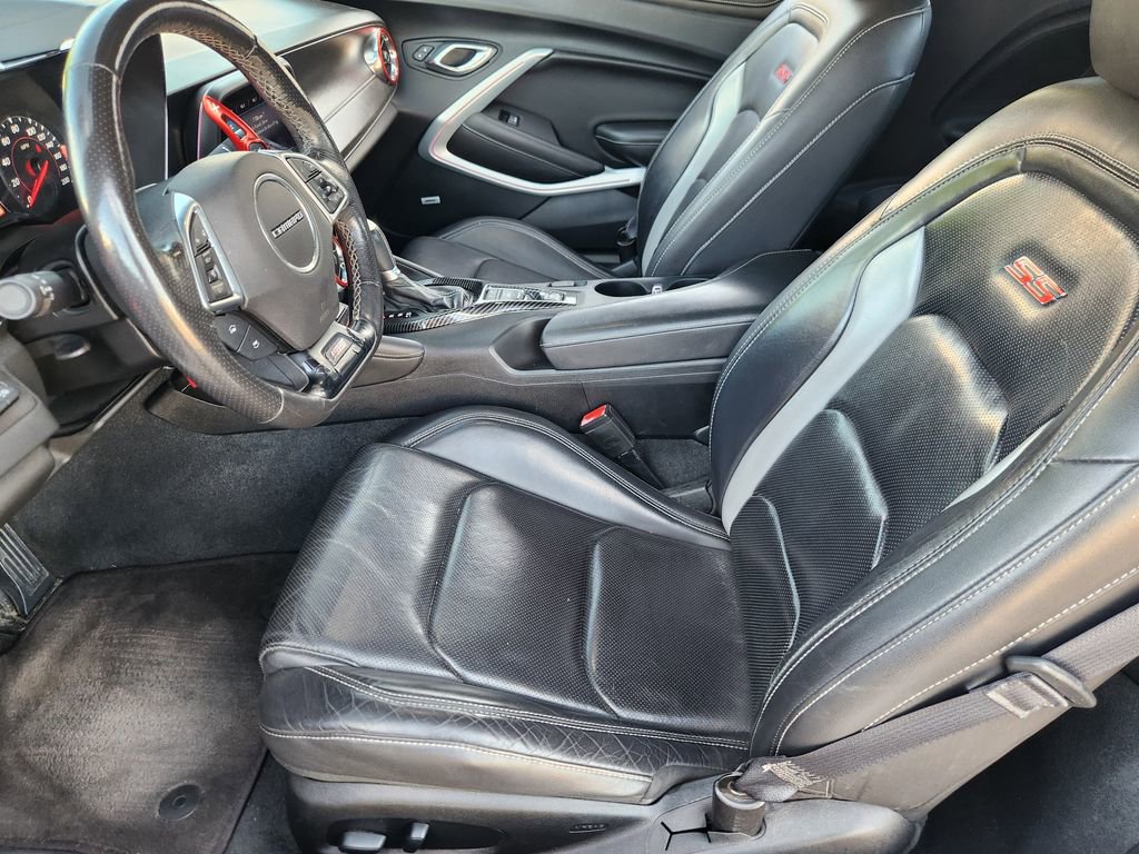 Used 2019 Chevrolet Camaro SS image 14