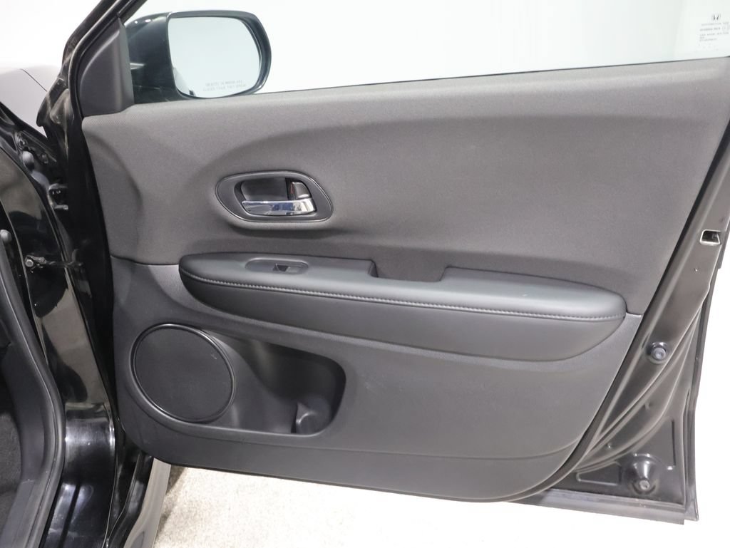 Used 2020 Honda HR-V Sport image 23