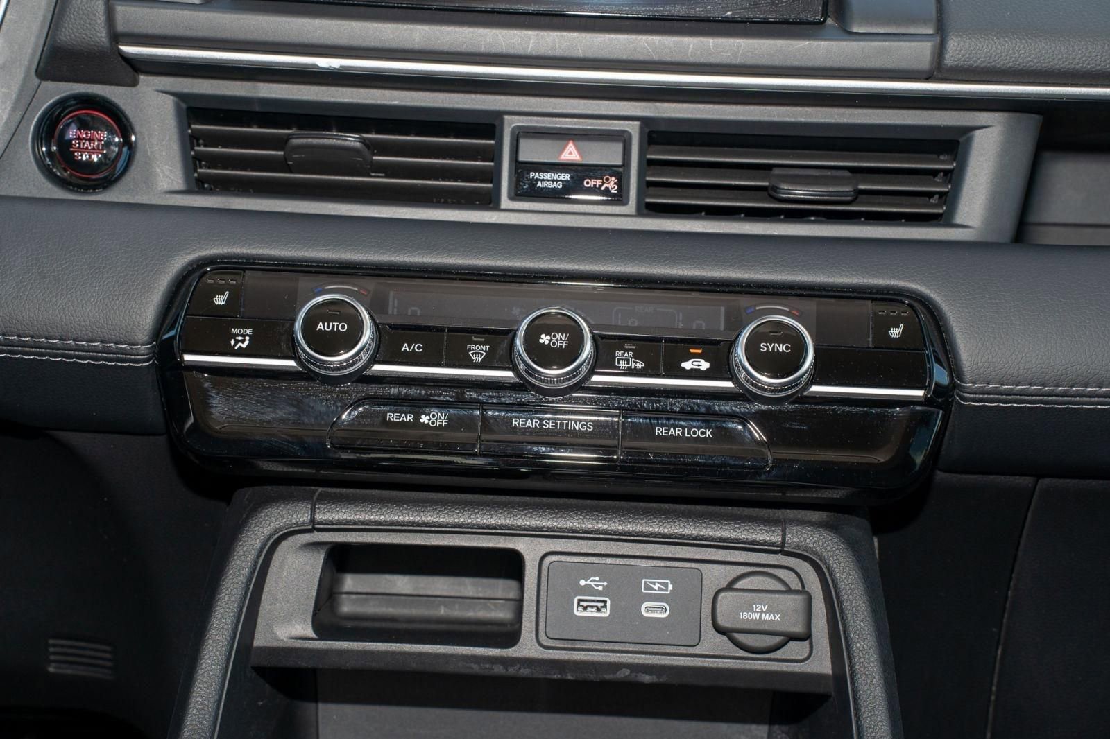 Certified 2023 Honda Pilot Touring image 26