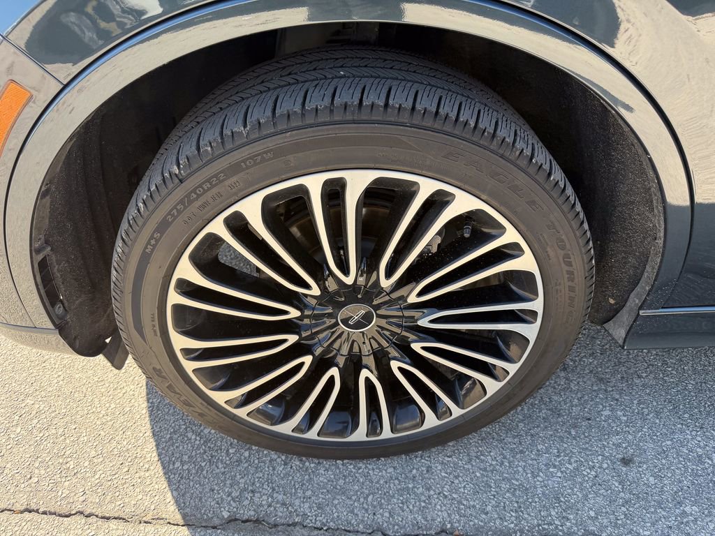 Certified 2023 Lincoln Aviator Black Label image 46