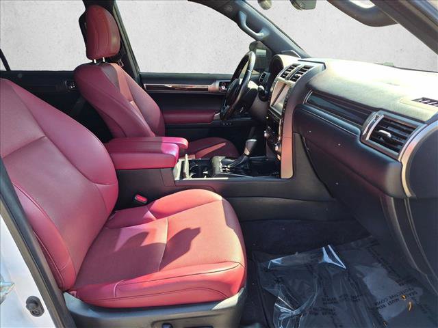 Used 2020 Lexus GX 460 Premium w/ Premium Package AWD/4WD image 21