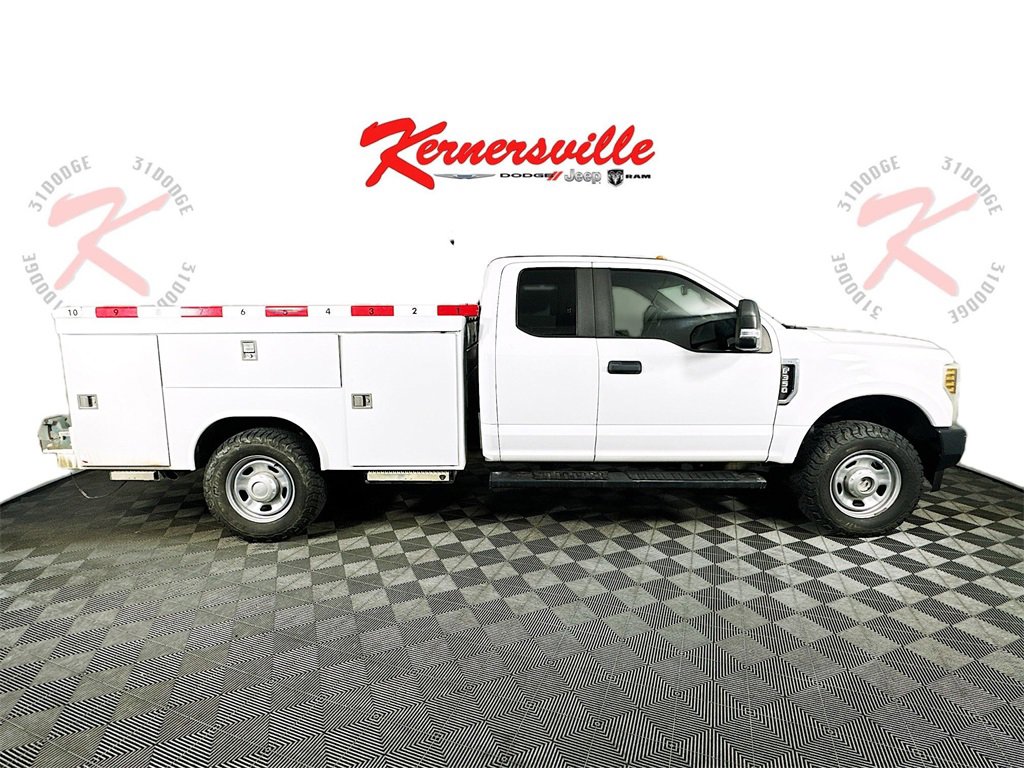 Used 2019 Ford F350 XL w/ Power Equipment Group image 8