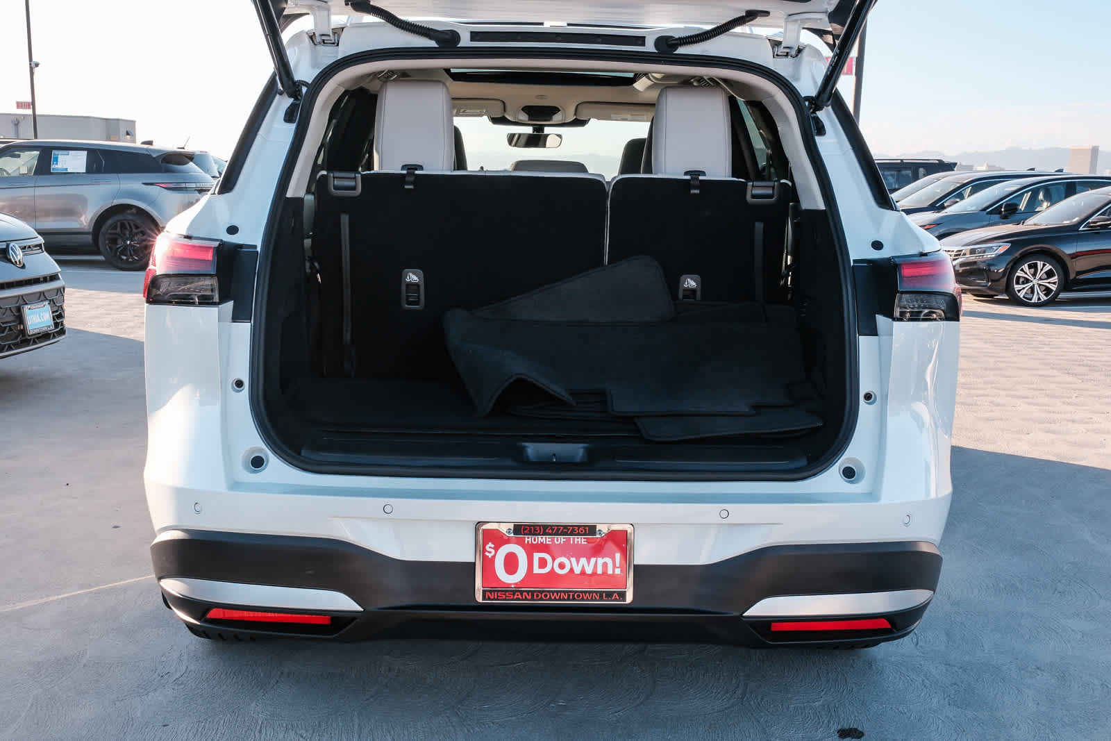 Used 2026 INFINITI QX60 Luxe w/ Cargo Package FWD image 28