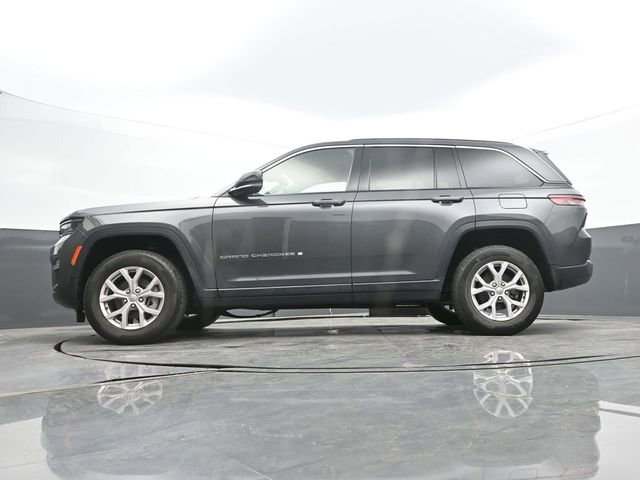 Used 2022 Jeep Grand Cherokee Limited image 54