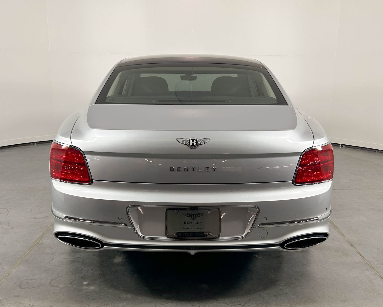 New 2026 Bentley Flying Spur Plug-In Hybrid image 10