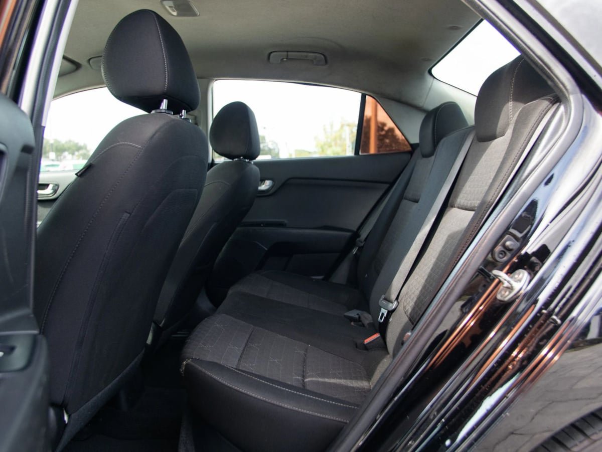 Used 2020 Kia Rio LX FWD image 17