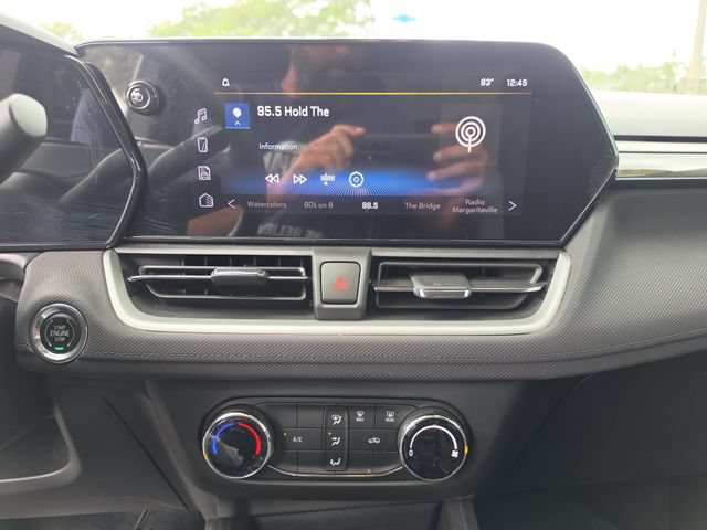 Used 2025 Chevrolet TrailBlazer LS w/ LS Convenience Package FWD image 22