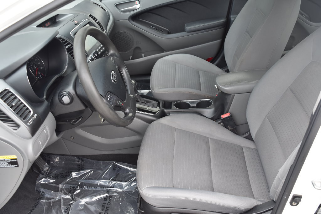 Used 2018 Kia Forte LX w/ LX Popular Package FWD image 7