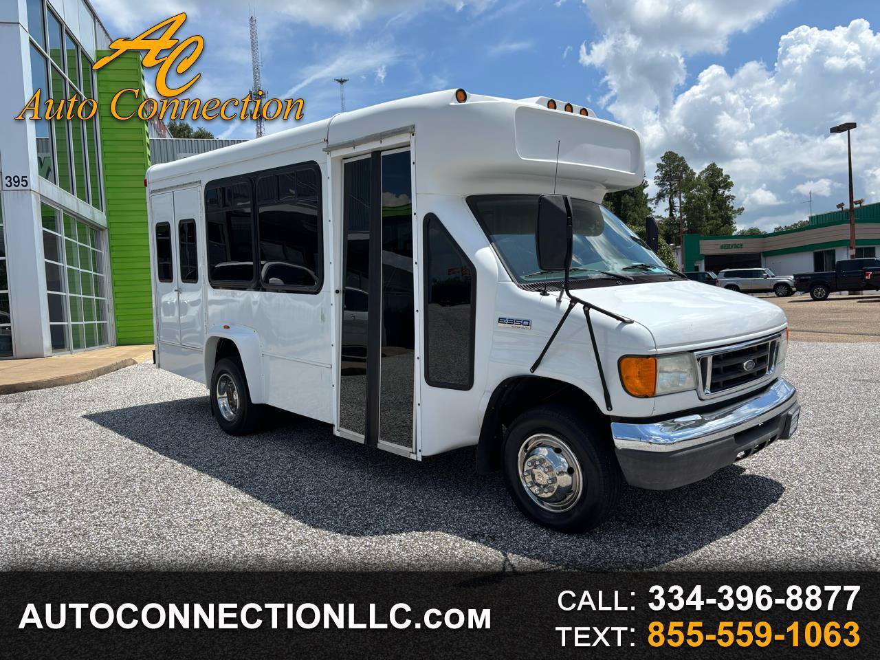 Used 2006 Ford E-350 and Econoline 350 Super Duty RWD image 1