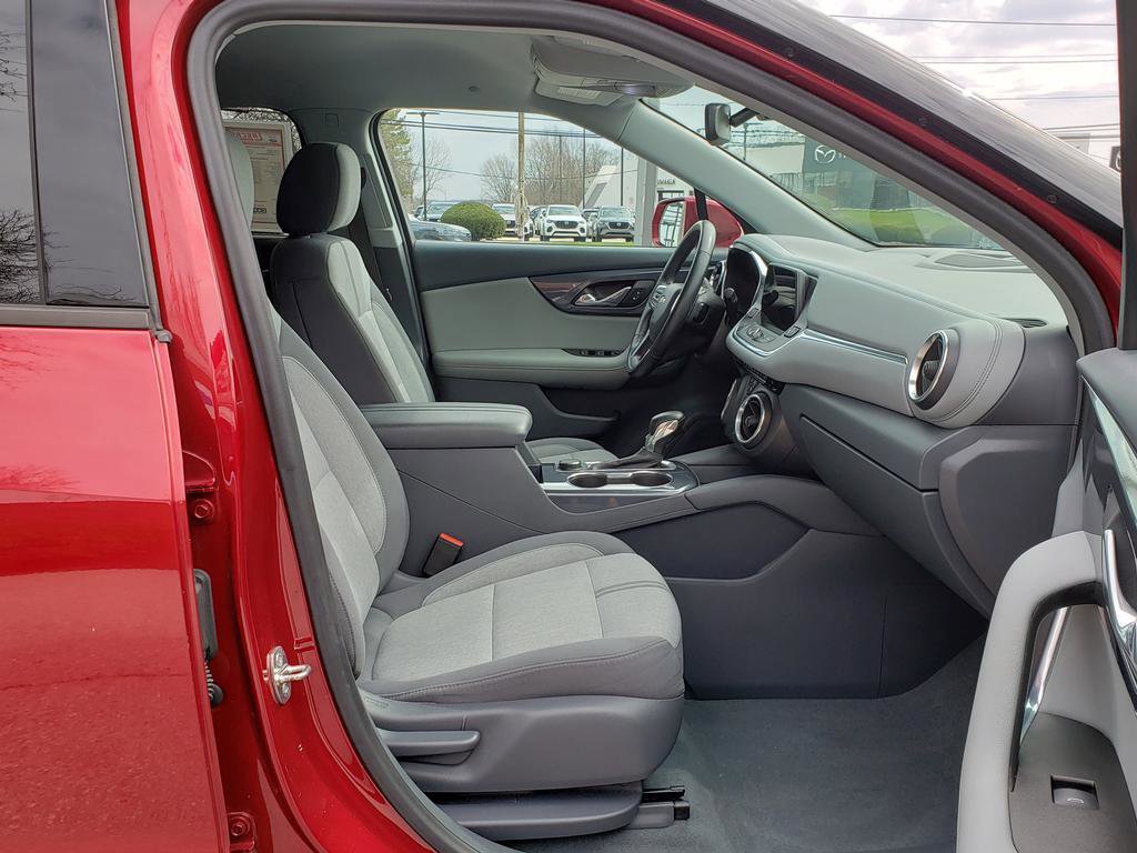 Used 2019 Chevrolet Blazer LT image 17