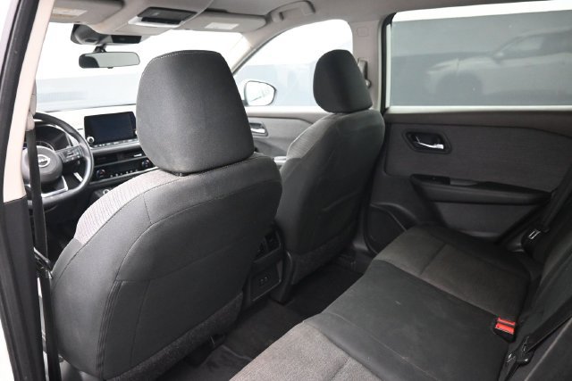 Used 2023 Nissan Rogue SV FWD image 20