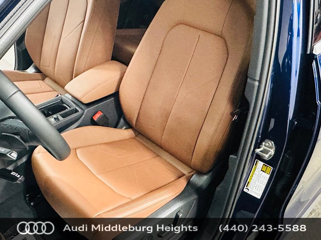 Certified 2025 Audi Q3 2.0T Premium Plus w/ Premium Plus Package AWD/4WD image 28