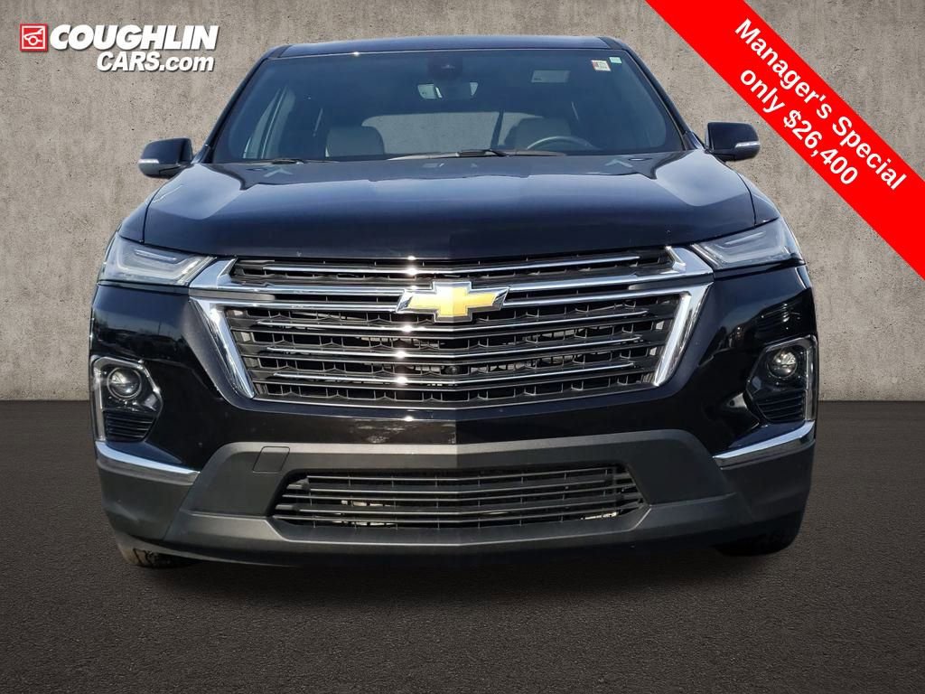 Used 2022 Chevrolet Traverse LT w/ LT Premium Package image 9