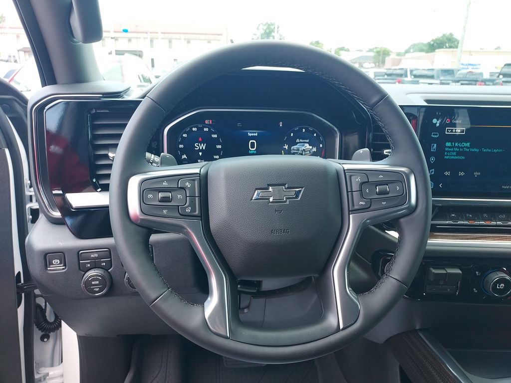 New 2026 Chevrolet Silverado 1500 RST w/ RST All Star Premium Package AWD/4WD image 20