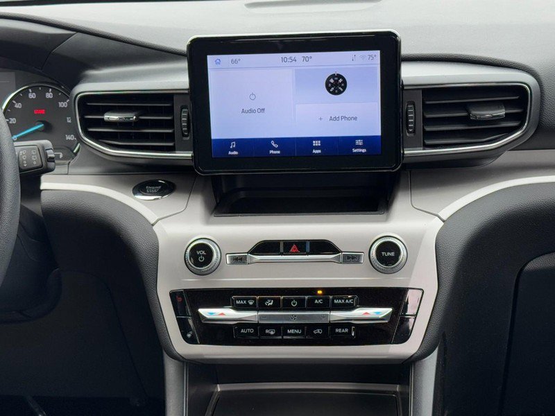 Used 2023 Ford Explorer XLT w/ Equipment Group 202A image 14